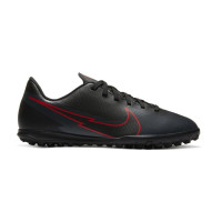 Nike Jr Vapor 13 Club Youth Turf Shoes (Black)