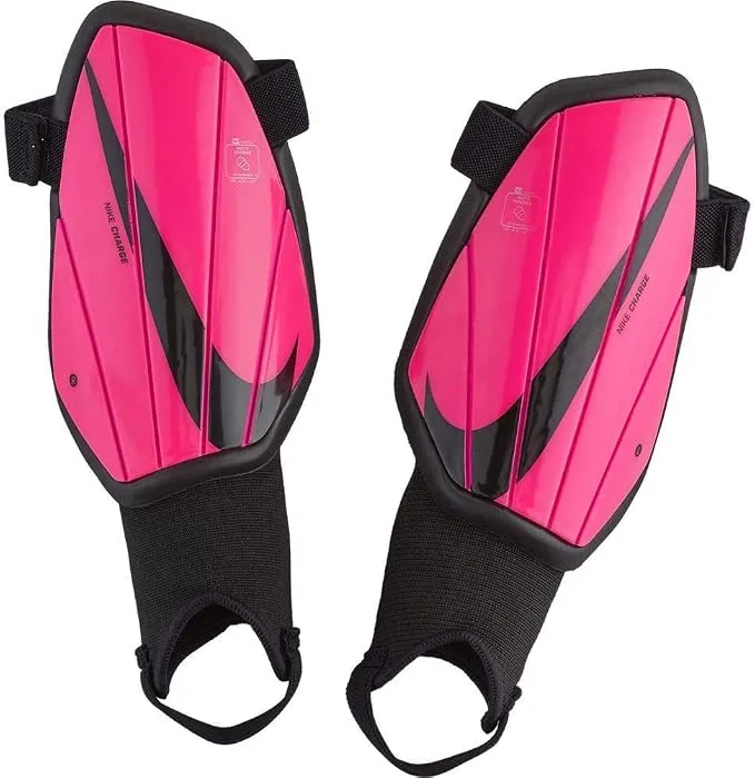 Nike Kids Charge Shinguard (Little Kids/Big Kids)